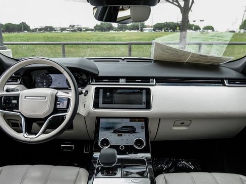 Used 2023 Land Rover Range Rover Velar R-Dynamic S AWD/4WD image 16