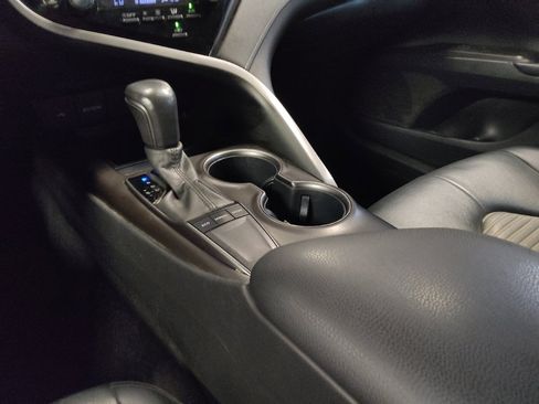 Used 2023 Toyota Camry SE FWD image 26