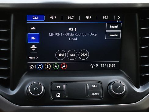 Used 2023 GMC Acadia AT4 w/ Preferred Package AWD/4WD image 18