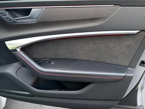 Used 2021 Audi RS 7 Sportback image 17