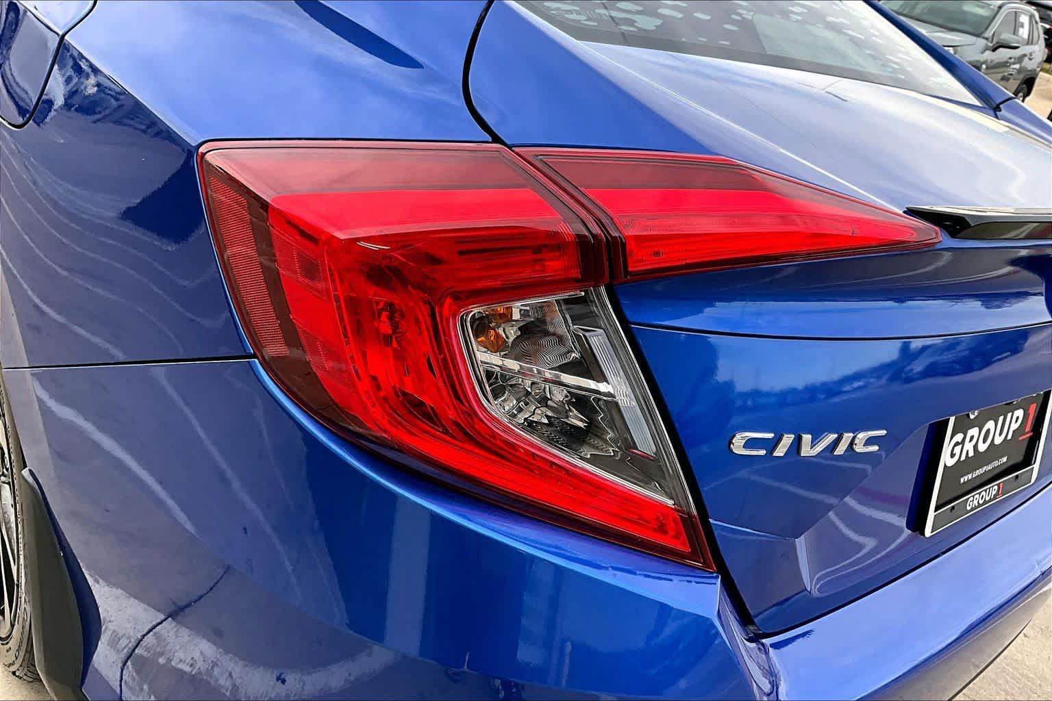 Used 2019 Honda Civic Sport image 28