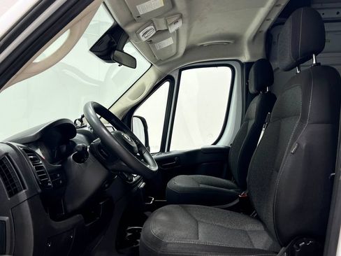 Used 2023 RAM ProMaster 2500 FWD image 12