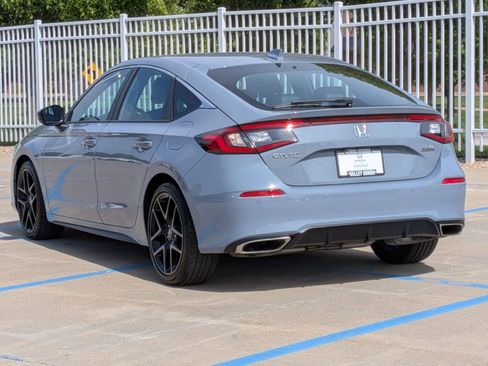 Certified 2023 Honda Civic Sport Touring image 8