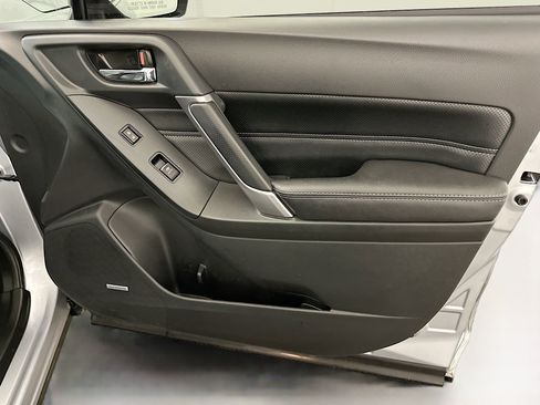 Used 2018 Subaru Forester 2.5i Touring image 35