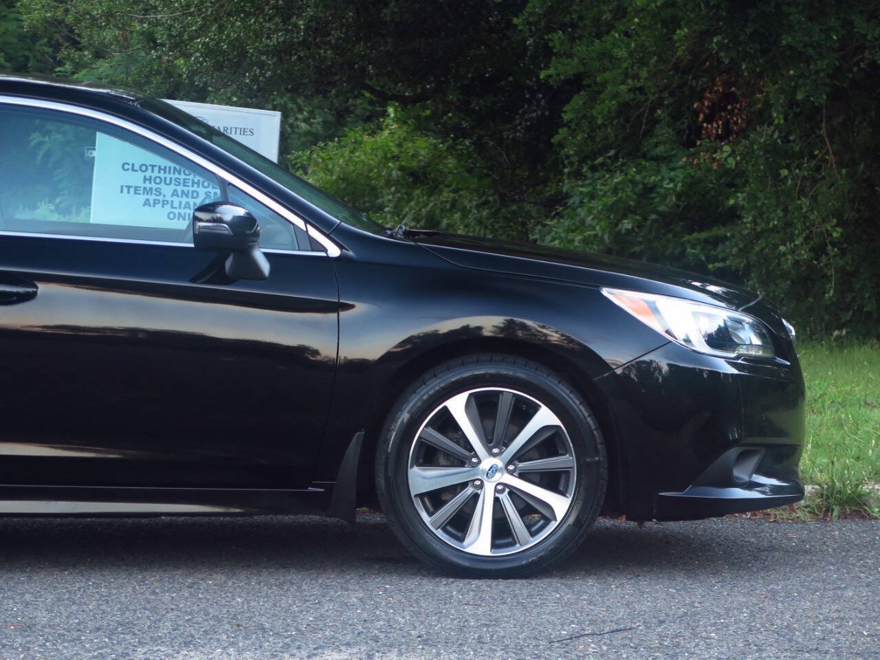 Used 2017 Subaru Legacy 2.5i Limited AWD/4WD image 23