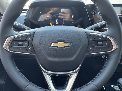 New 2025 Chevrolet Trax LT w/ Driver Confidence Package image 24