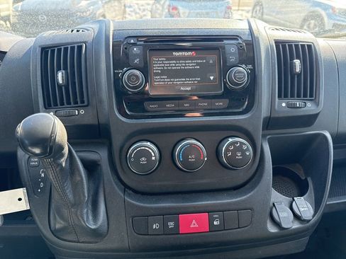 Used 2017 RAM ProMaster 2500 w/ Mopar Trailer Tow Group image 11