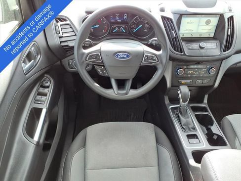 Used 2019 Ford Escape SE image 15