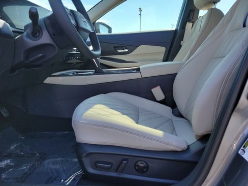 New 2026 Nissan Sentra SL w/ Floor Mat Package FWD image 16