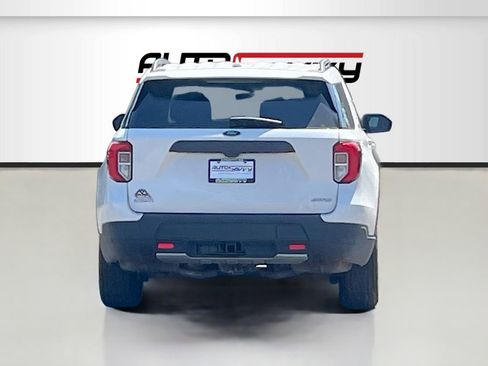 Used 2022 Ford Explorer Timberline AWD/4WD image 6