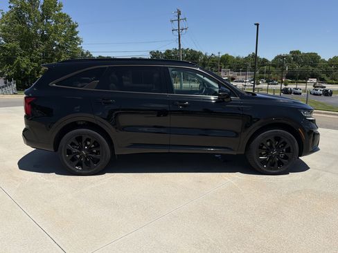 Used 2023 Kia Sorento SX AWD/4WD image 30