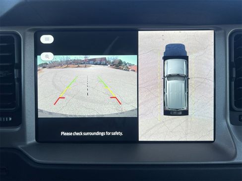 New 2025 Ford Bronco Outer Banks w/ Sasquatch Package image 3