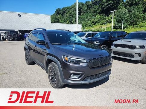 Used 2022 Jeep Cherokee Latitude w/ Sun & Sound Group AWD/4WD image 1