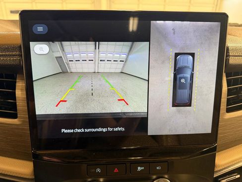 Used 2024 Ford Expedition Max Limited image 20