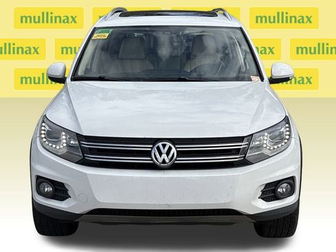 Used 2013 Volkswagen Tiguan SEL image 15