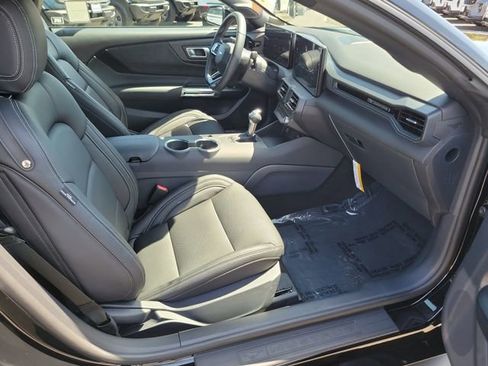 Used 2026 Ford Mustang Coupe RWD image 16