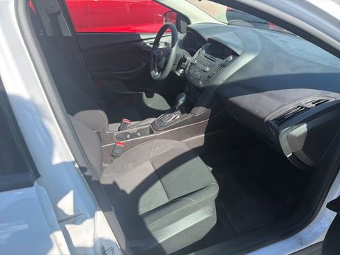 Used 2017 Ford Focus S FWD image 5
