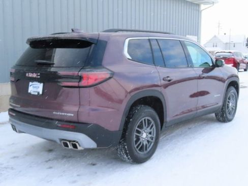 Used 2026 GMC Acadia Elevation image 3