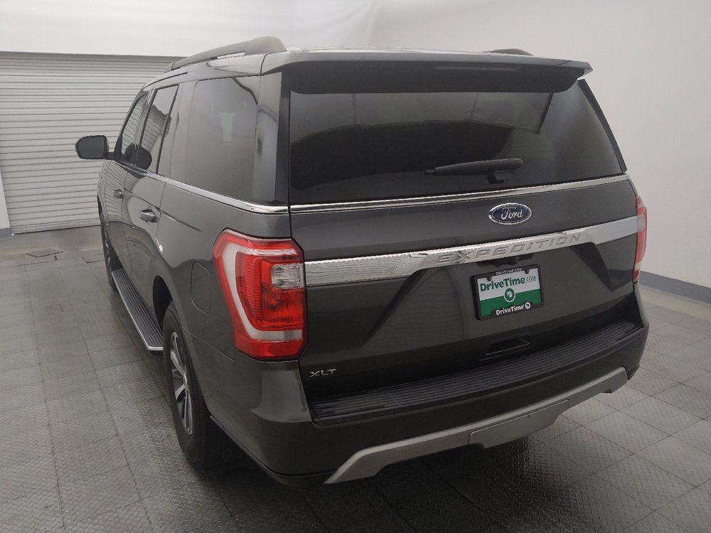 Used 2018 Ford Expedition XLT w/ Equipment Group 202A RWD image 6