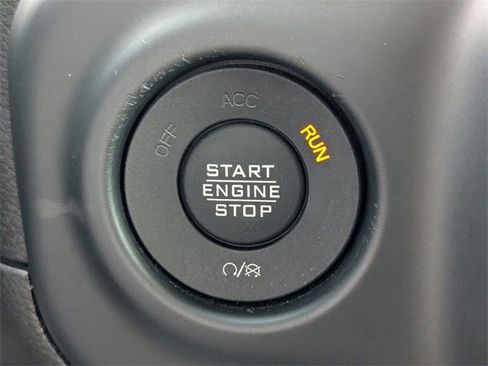 Used 2018 Jeep Wrangler Unlimited Rubicon w/ LED Lighting Group image 25