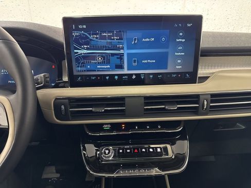 New 2026 Lincoln Corsair Premiere image 21