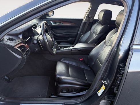 Used 2018 Cadillac CTS Luxury image 21