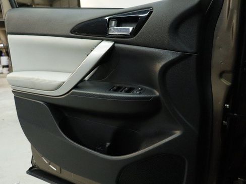 Used 2024 Mitsubishi Eclipse Cross SEL AWD/4WD image 19