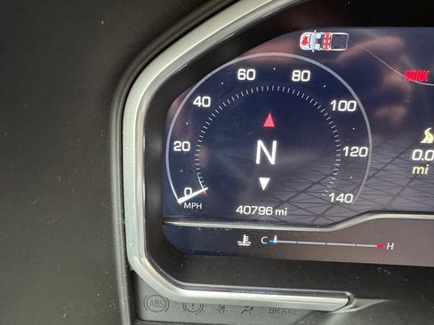 Used 2024 GMC Sierra 1500 Denali w/ Technology Package AWD/4WD image 31