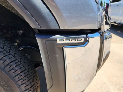 New 2026 GMC Sierra 3500 Pro AWD/4WD image 12