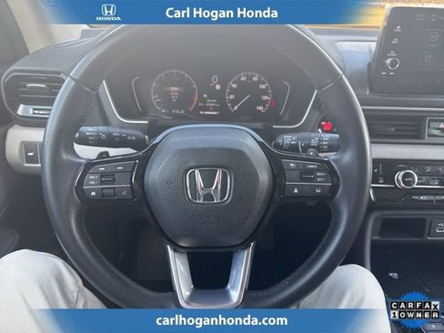 Used 2024 Honda Pilot Touring image 20