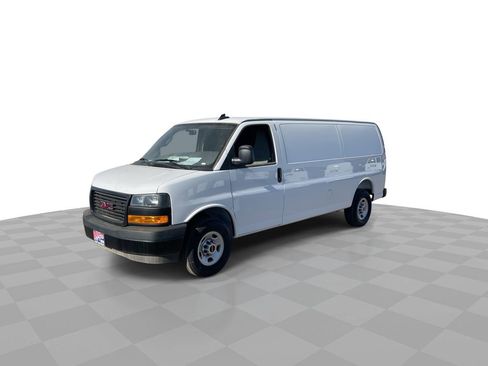 New 2025 GMC Savana 2500 Extended w/ Driver Convenience Package image 4