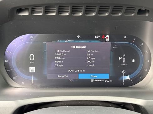 Used 2024 Volvo XC90 B5 Core w/ Climate Package image 15