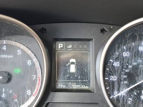 Used 2018 Hyundai Santa Fe Sport FWD image 21