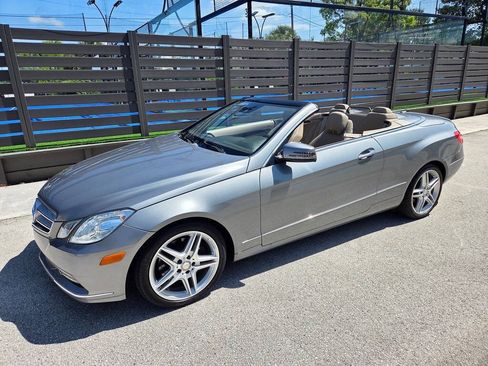 Used 2013 Mercedes-Benz E 350 Cabriolet w/ Premium 1 Pkg image 11