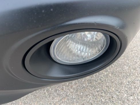 Used 2017 Subaru Outback 2.5i Premium image 32