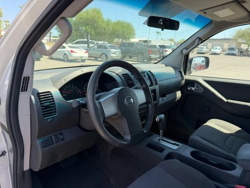 Used 2013 Nissan Frontier S RWD image 19