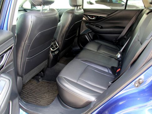 Used 2022 Subaru Outback Limited image 26