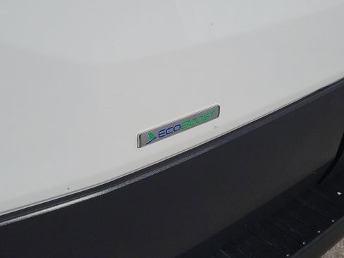 Used 2023 Ford Transit 350 XLT image 32