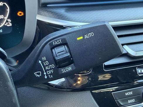 Used 2023 BMW 530e xDrive w/ Executive Package image 20