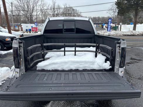 Used 2011 Ford F150 Raptor image 24