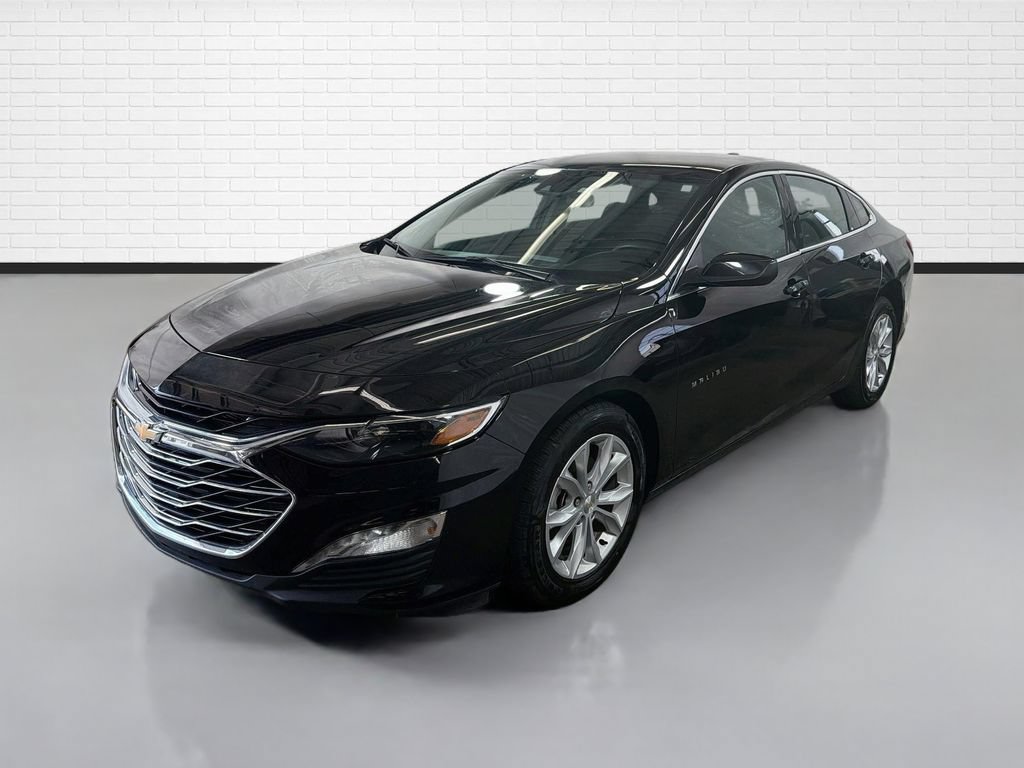 Used 2025 Chevrolet Malibu LT FWD image 5