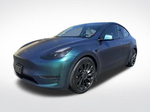 Used 2022 Tesla Model Y Performance AWD/4WD image 7
