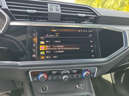 Used 2025 Audi Q3 2.0T Premium w/ Convenience Package image 22