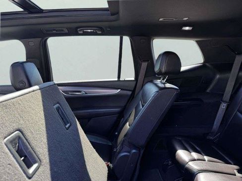 Used 2023 Cadillac XT6 Luxury FWD image 43