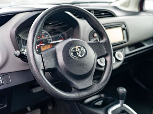 Used 2015 Toyota Yaris L FWD image 14