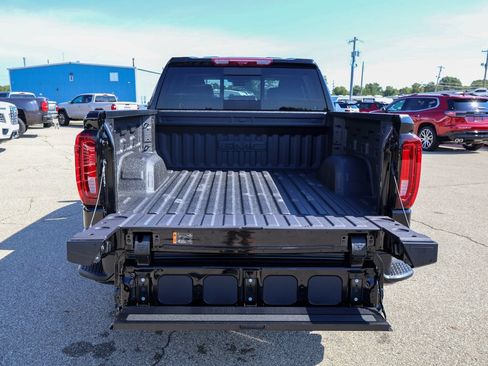 New 2026 GMC Sierra 1500 Denali w/ Denali Reserve Package AWD/4WD image 5