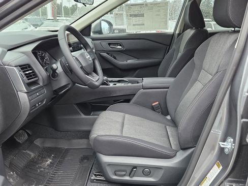 New 2026 Nissan Rogue SV image 3