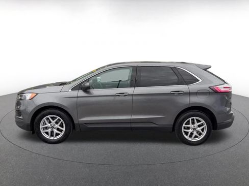 Used 2024 Ford Edge SEL AWD/4WD image 9