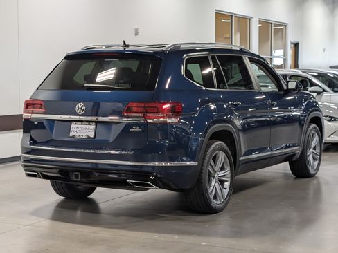 Used 2019 Volkswagen Atlas SE w/ Towing Package AWD/4WD image 3
