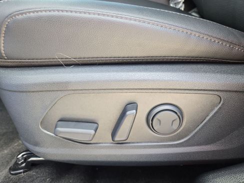Certified 2026 Kia Sportage EX FWD image 16